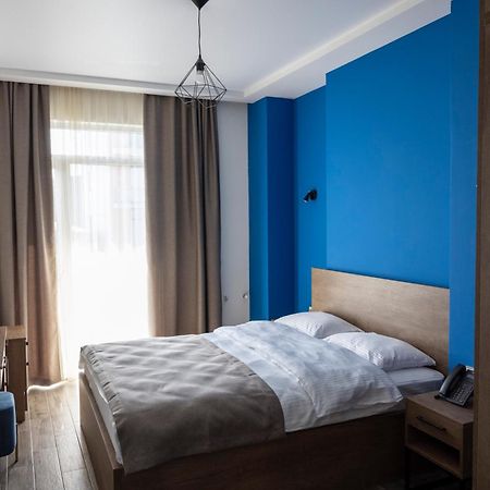 Gardenville Batumi Exterior photo